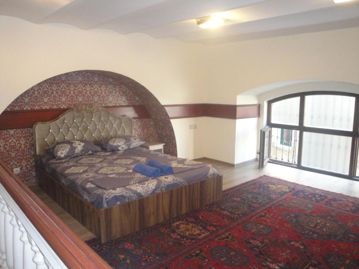 Delux Duplex Apartment In Old City 巴库 外观 照片